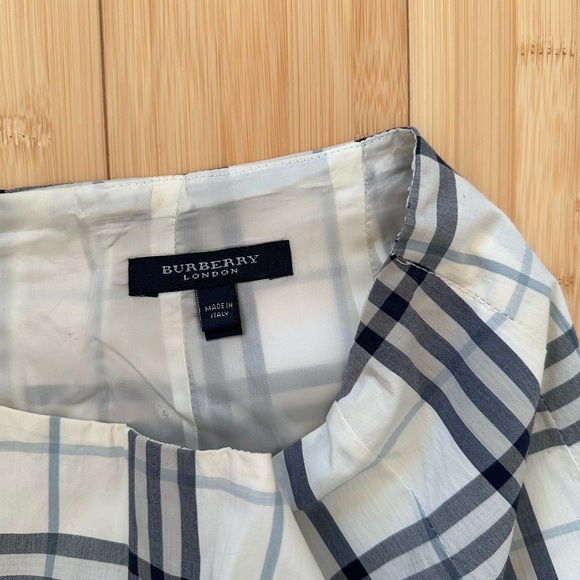 Burberry skirt - Picture 3 of 4